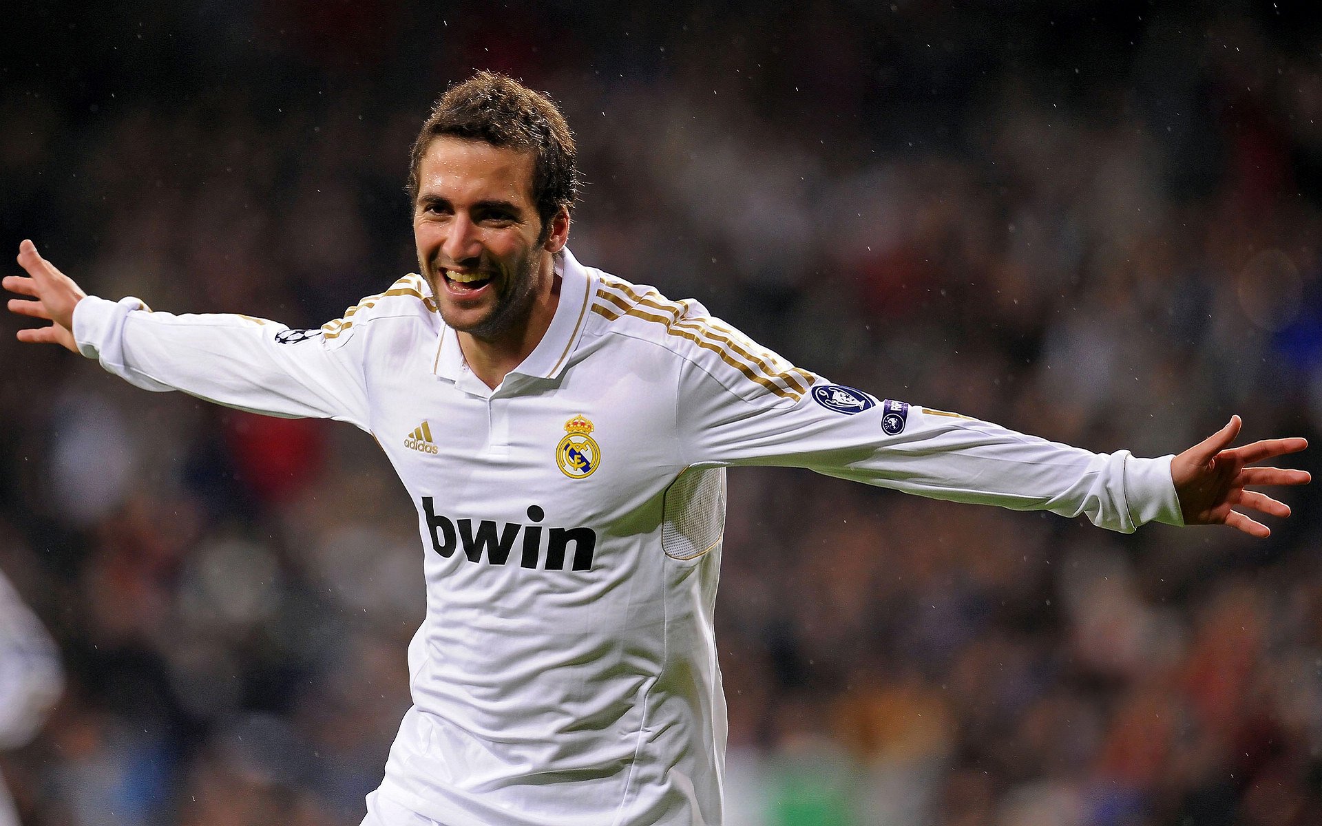 “三叉湖校区:滚球运动的魅力吸引全球目光”